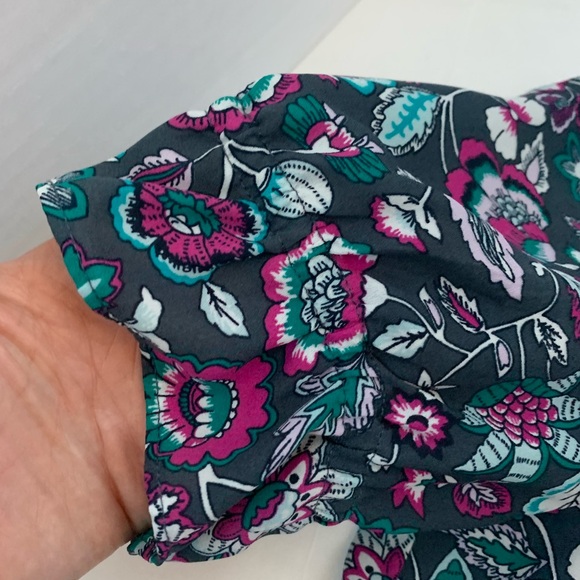 Women’s LOFT OUTLET Blouse Medium - Picture 2 of 8